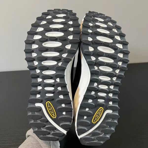 KEEN Women's Black White Trail Hiking Shoes Sneakers Size 9.5 - Image 8