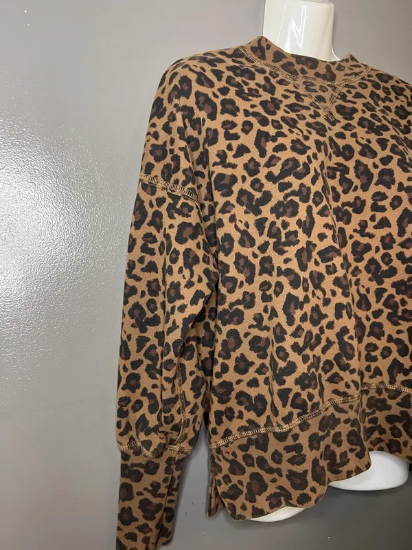 Abercrombie & Fitch Sweatshirt Womens Small Brown Leopard Print Fleece Pullover - Image 3