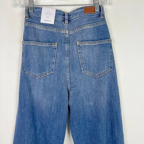 NWT Subdued Wide Leg Jeans Ripped Distressed High Rise Size 2 NEW - Image 8