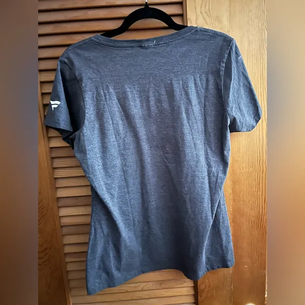 New England Patriots women’s Super Bowl champions vneck T-shirt size L - Image 5