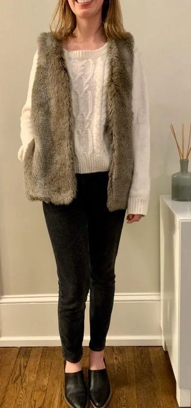 fur vest - Image 3