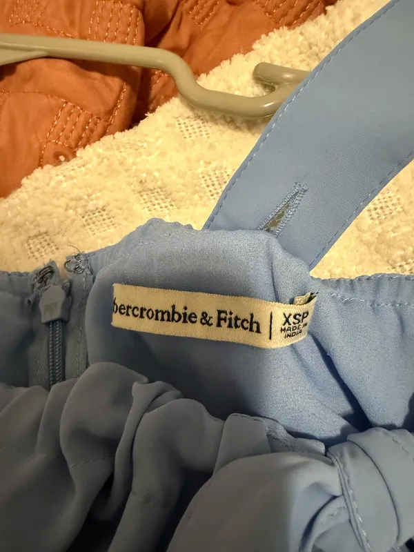 Abercrombie Midi Slit Dress - Image 4