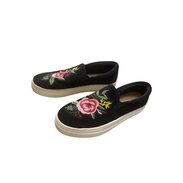 Brash black embroided floral shoe sneakers size 7.5 SKU 1090 - Image 2