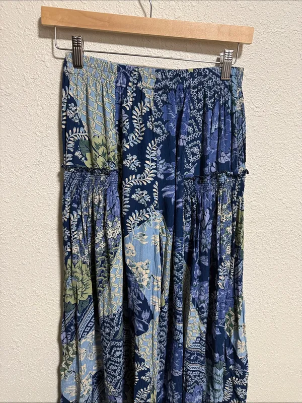 Angie Blue Patchwork Floral Wide‎ Leg Boho Pants Smocked Size Small - Image 7