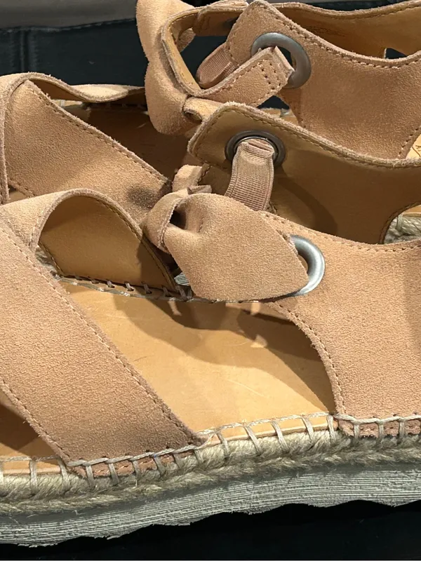 FRYE AND CO. Tan Suede Espadrille Platform Sandals Size 8 - Image 4