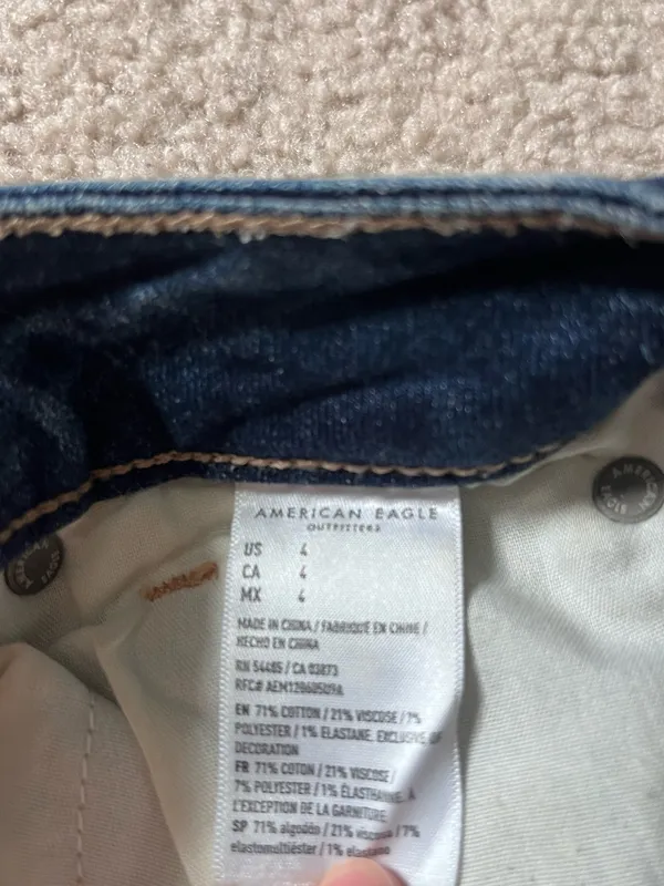 American Eagle Denim Shorts - Image 4