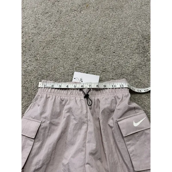Women's Nike Sportswear Essential Woven High-Rise‎ Shorts X Small- DM6247-019 - Image 4