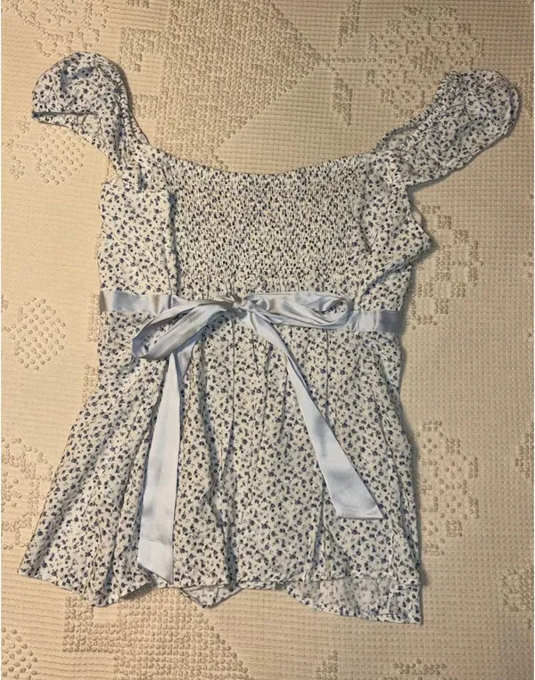Hollister Babydoll Top - Image 2