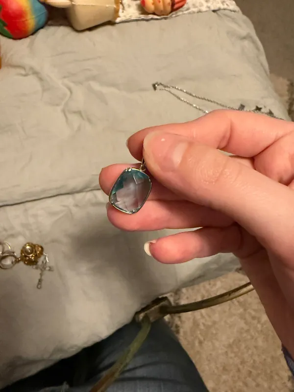 Sliver blue square pendant - Image 3
