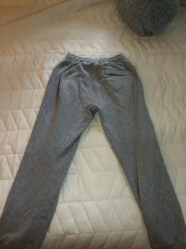 Nike Sweatpants Gray - Image 3