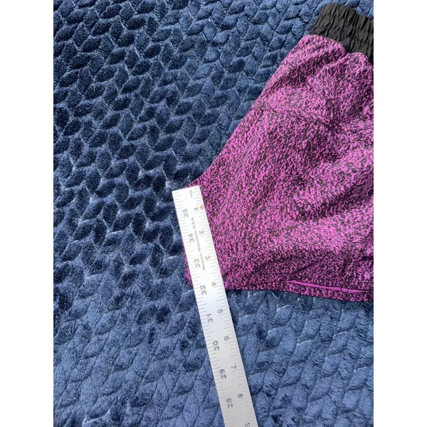Lululemon Women's Run‎ Times Shorts Speckled Foil Magenta Purple Black Size 6 - Image 9
