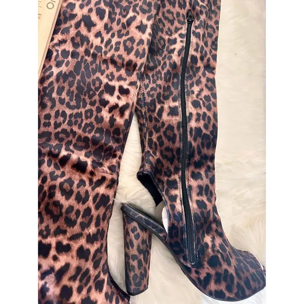 NIB: Bamboo leopard‎ print; over the knee; heels; open toe - Image 6
