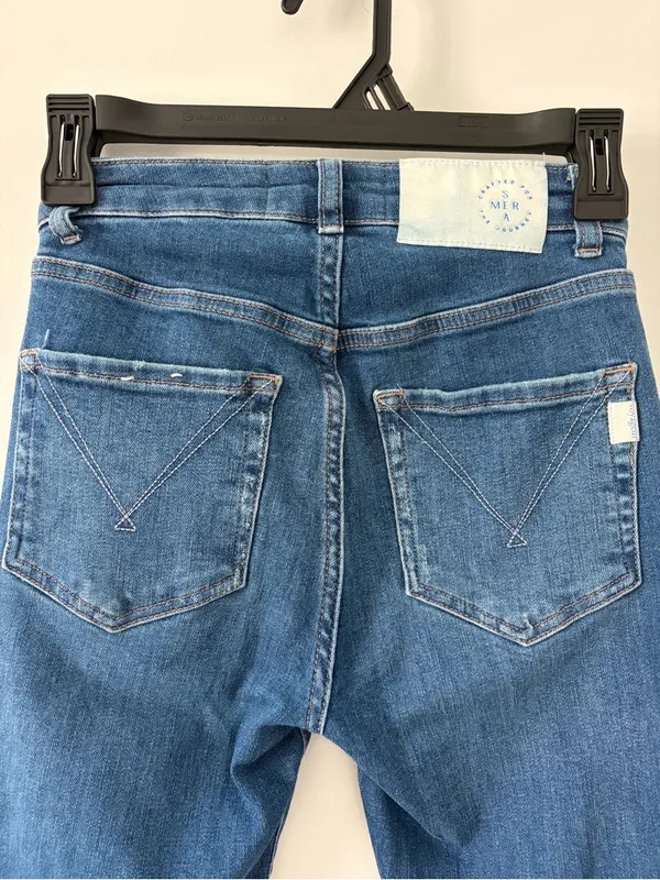 Voyageur by Mersea Nomad Cropped Mini Bootcut Flare Blue Denim Stretch Jeans 25 - Image 4