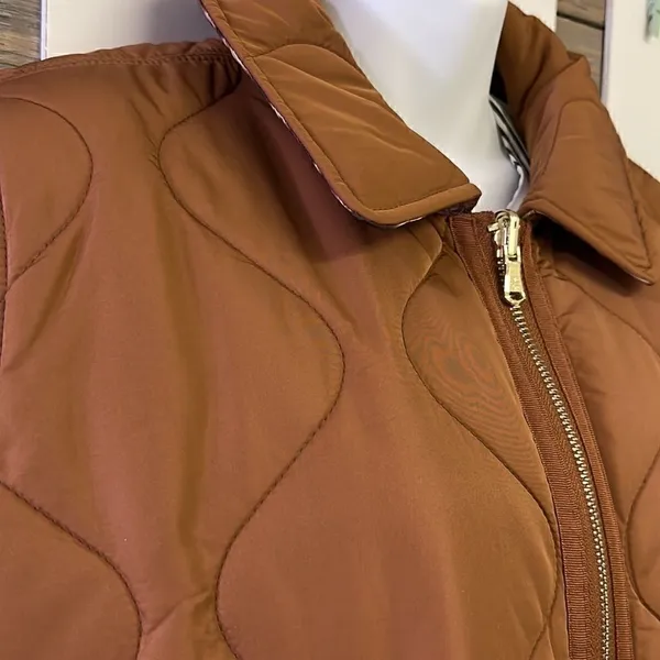 Isaac Mizrahi Quilted Barn Cognac Jacket- Small - Image 7