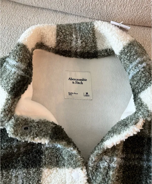 Abercrombie Sherpa Jacket - Image 7