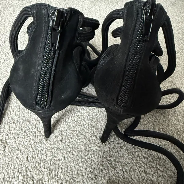 Steve Madden Black Strappy High Heels - Image 6