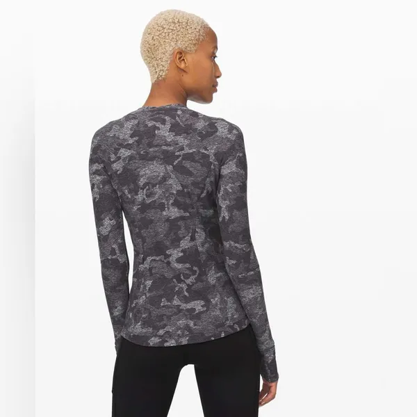 Lululemon On Repeat Runderful Gray Camo Long Sleeve Top‎ Size 8 EUC - Image 2