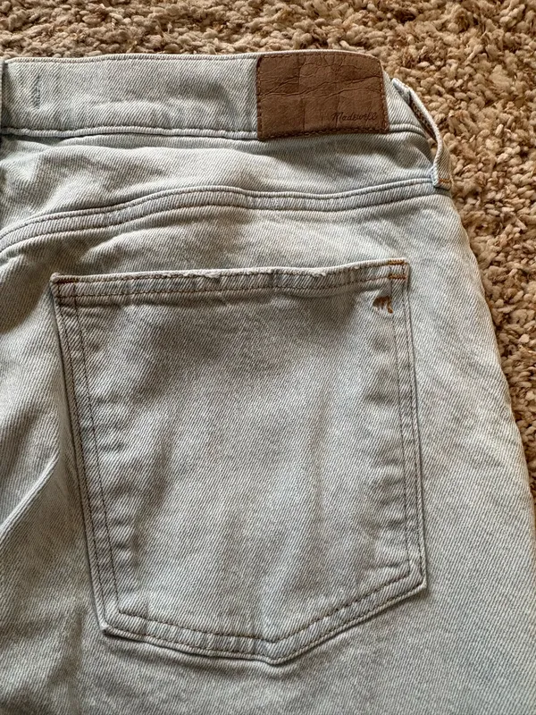 Madewell Jeans Mid-Rise Perfect Vintage (30 Tall) - Image 4