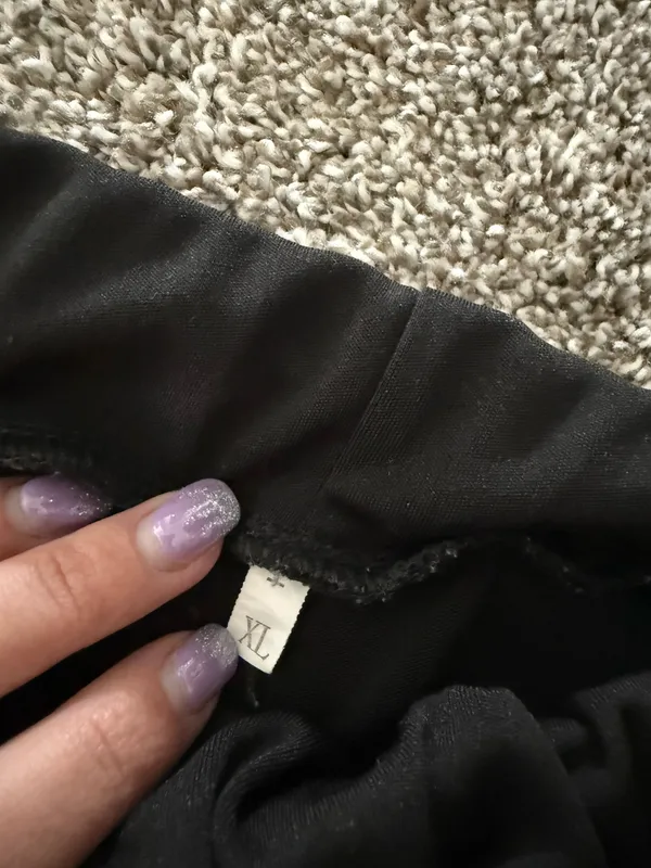 Black pants Size XL - Image 4