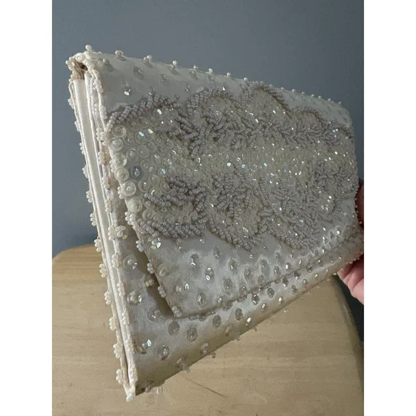 Vtg White Satin Beaded Evening Clutch Purse Handmade Hong Kong Wedding Prom Gala - Image 3