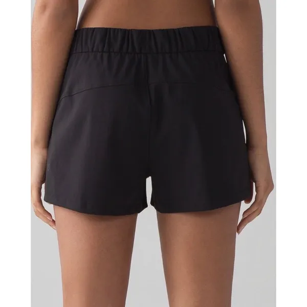 Lululemon On The Fly Short 2.5 Woven Black Mid Rise Athletic Shorts W7AFBS 6 - Image 2