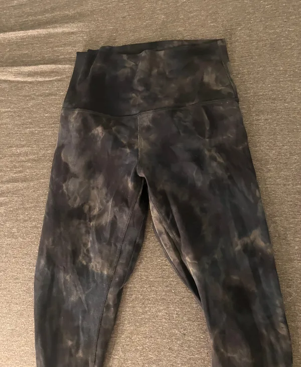 Lululemon 28” Align Leggings - Image 2