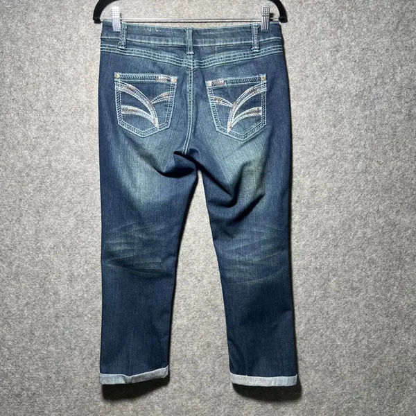 Natural Reflections Dark Wash Cropped Jeans Embellished Pockets Women's‎ 6 - Image 6