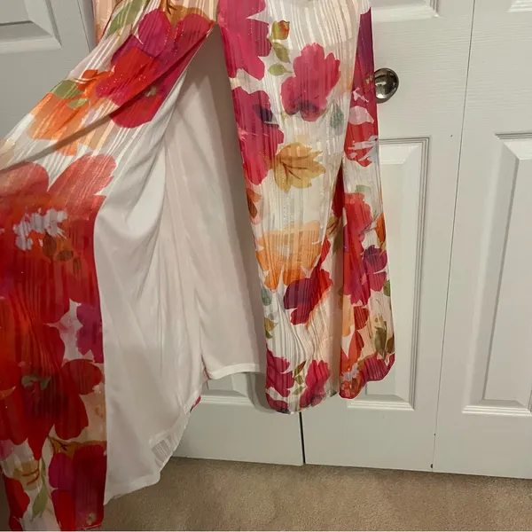 NWT Adrianna Papell red and orange floral maxi dress with tie detail - Image 3