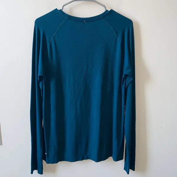 All In Motion Navy Blue Top size XL - Image 3
