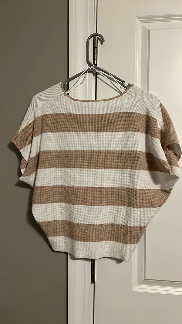 Off the shoulder sweater Tan - Image 3