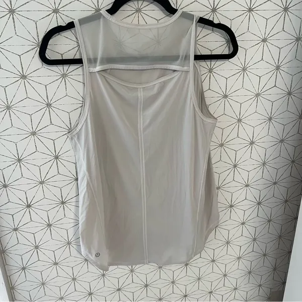 Lululemon Sculpt Tank White - Image 5