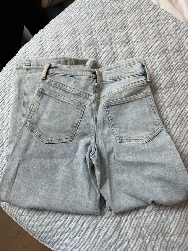Gap Jeans - Image 2