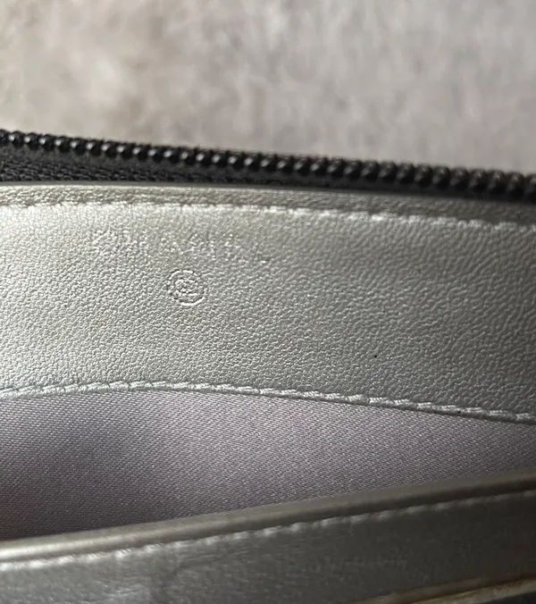 wallet - Image 10