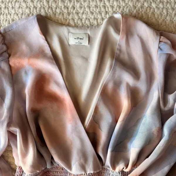Aritzia Wilfred Wistful Blouse in Watercolor in S - Image 3
