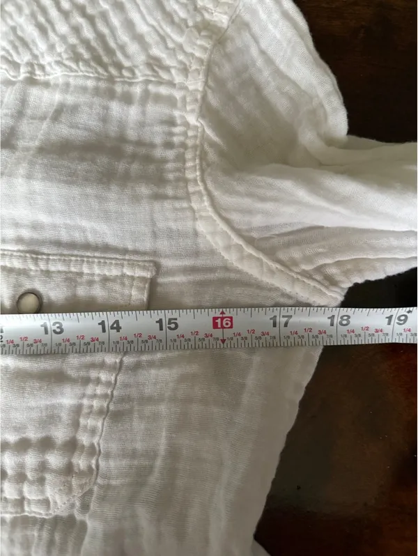 BDG White Button-Up Long Sleeve Shirt, Medium - Image 8