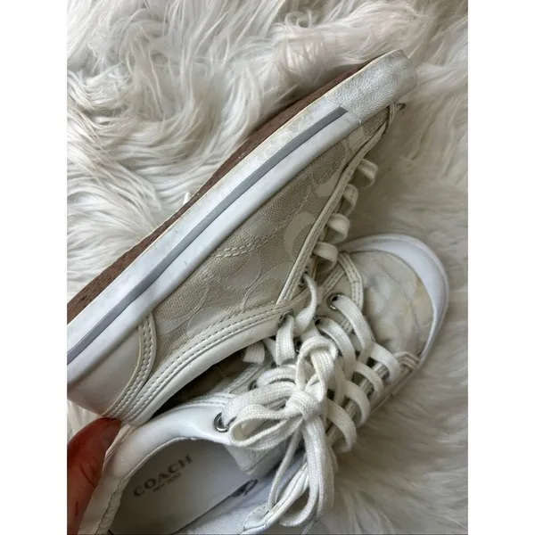 Coach white Francesca sneaker size 5B - Image 7