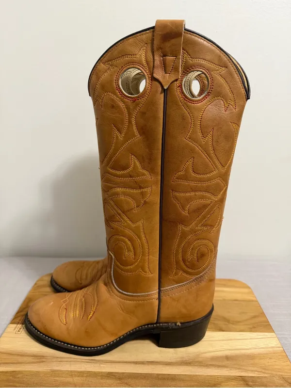 Texas Vintage Women's Low Heel Embroidered Boot Size 5.5 #267023 - Image 5
