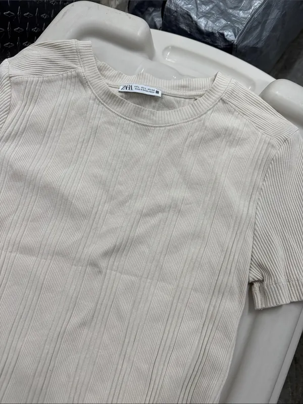Zara Cream Ribbed Short Sleeve Top - Image 5