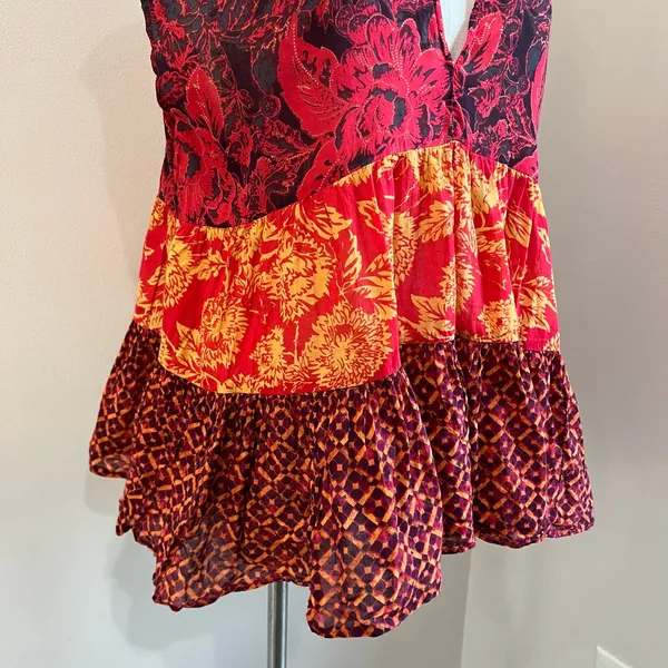 Free People Boho Red Warm Tones "Gotta Have‎ You" Tiered Tunic Blouse Size XS - Image 8