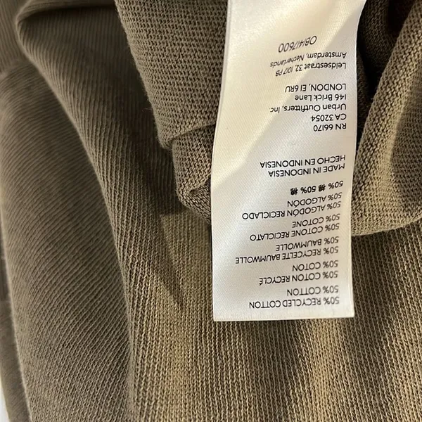 ‎NWT We the free Army Green over size shirt size S - Image 5