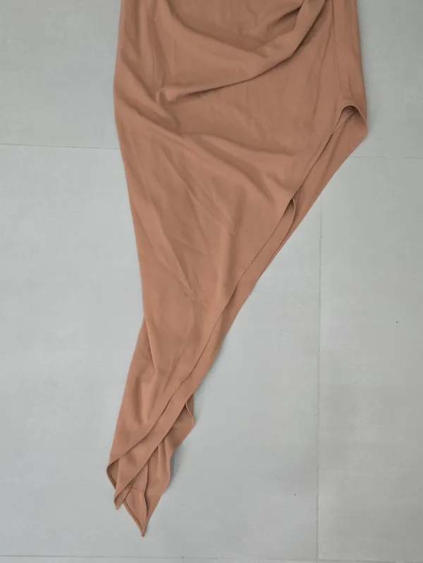 NWT! Lovers + Friends Emma Long One-Shoulder Asymmetric Dress in Tan Size XXS - Image 3