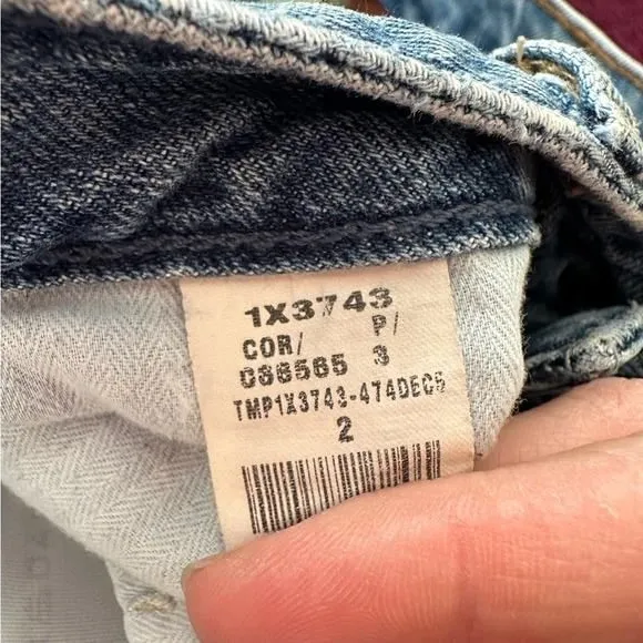Abercrombie and Fitch Distressed‎ Jeans 2 - Image 3
