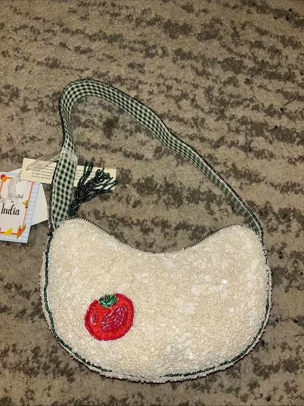 MADE IN INDIA Garden Beaded Shoulder Bag - Image 3