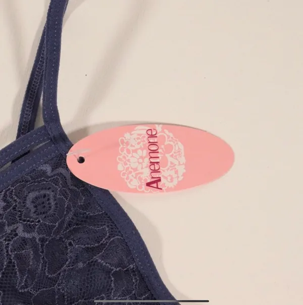 Anemone NWT Unlined Bralette in Blue-Gray One Size - Image 4