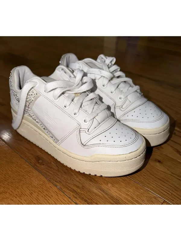 Size 6.5 US Women’s Adidas Forum Bold Crystal White Women - Image 2