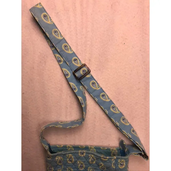 Vera Bradley Crossbody Bag Women Small Blue Quilted Paisley Hipster‎ Spring - Image 3