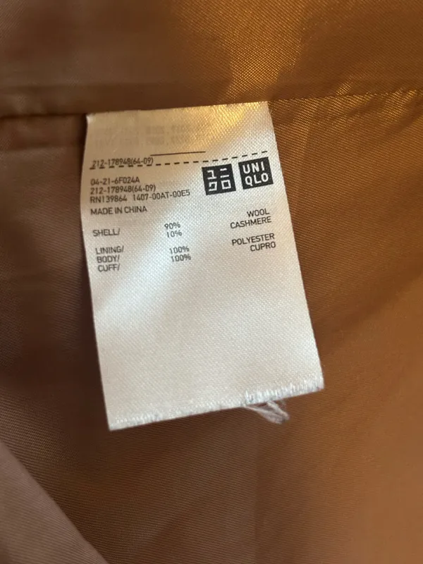 Uniqlo wool/cashmere coat  - Image 7