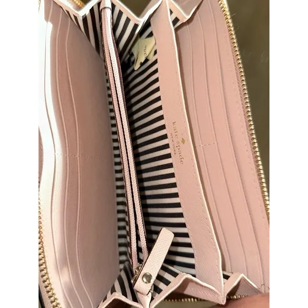 Kate Spade Light Pink Wallet - Image 3