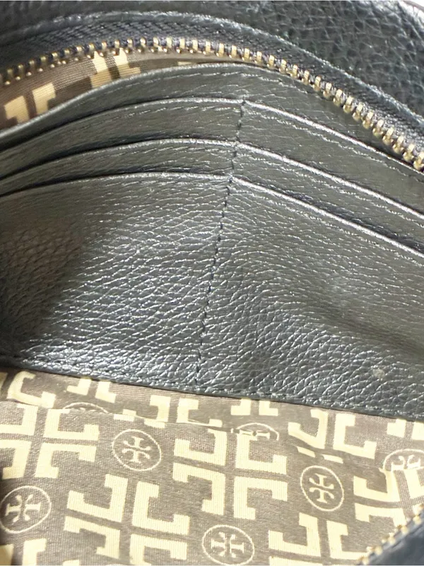 Tori Burch Black Pebble Leather Gold Logo Soft Clutch Wallet Bag Purse - Image 4