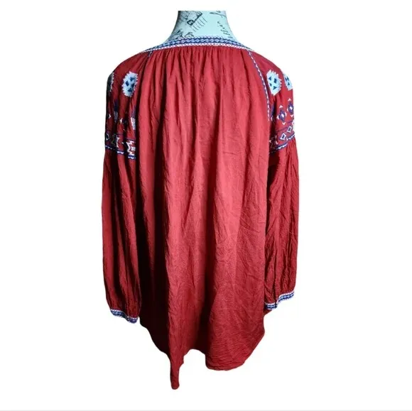 Loft Boho Red Embroidered Blouse Size Medium - Image 2